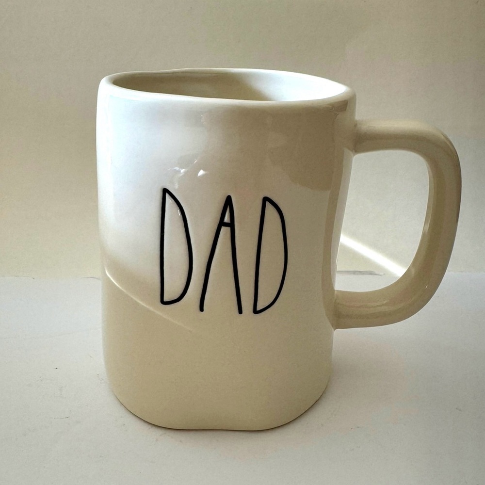 Rae Dunn - DAD Mug - NWOT